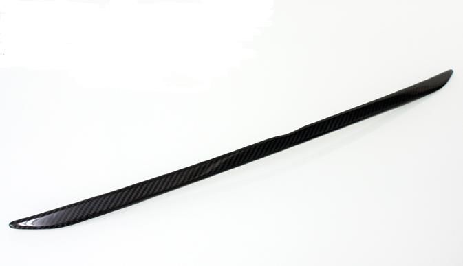 CT200h 11/- Carbon Trunk lip