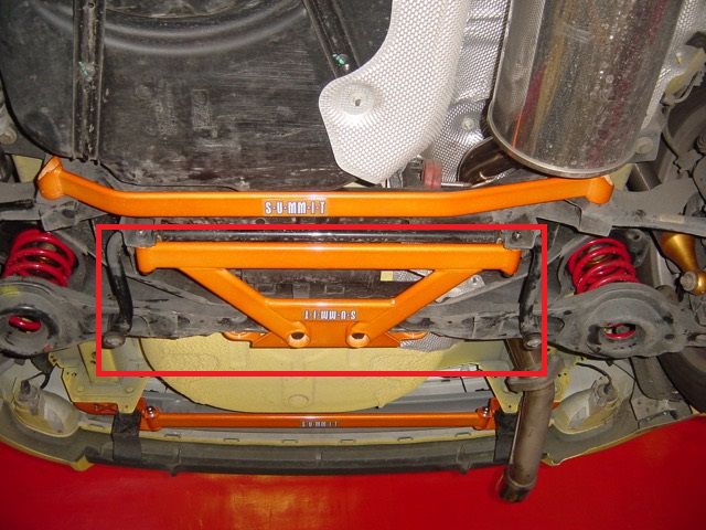 Rear lower subframe x brace set Focus Mk2