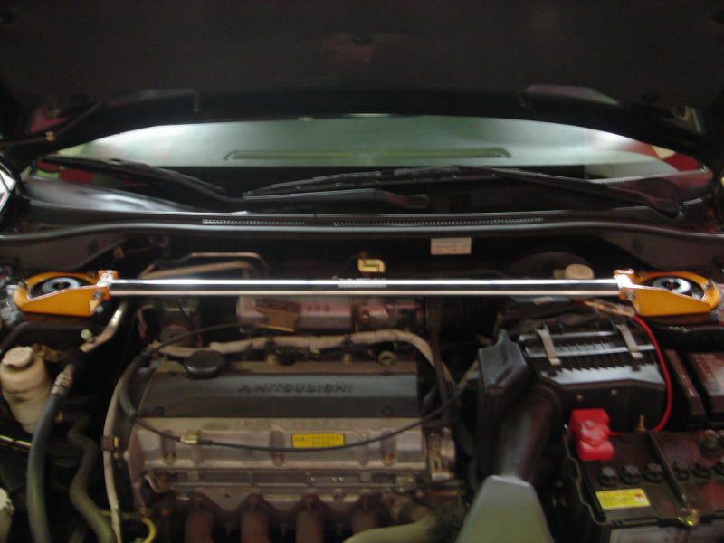 Lancer EVO V('- ) 96/- Front (up) strut bar alu ( polished )