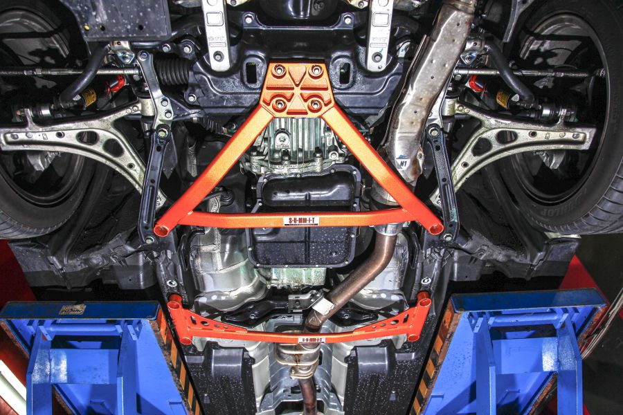 WRX STI '14/-  (VA) Rear lower Tie-bar ( 4point )