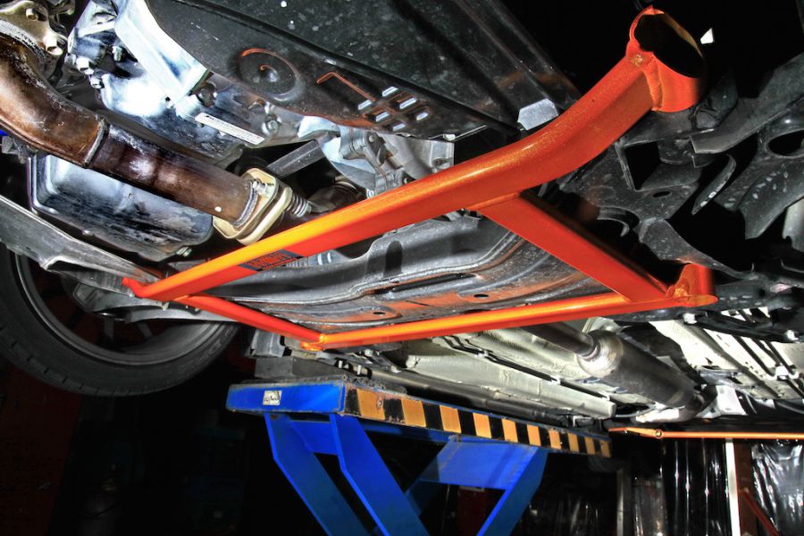 Swift(Sport) 10/- Front Lower cross brace ( subframe )