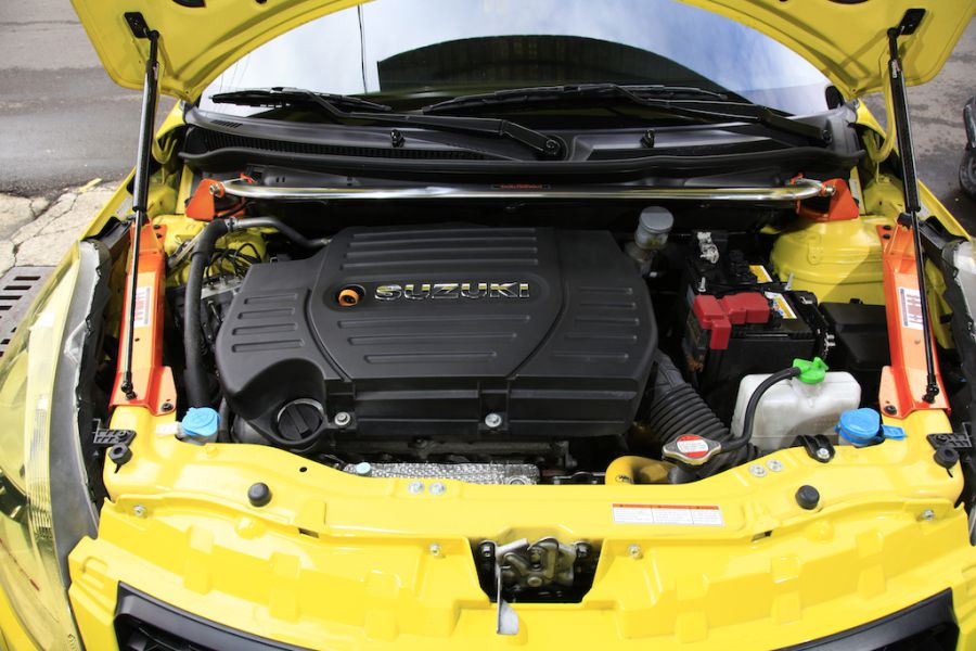 Swift(Sport) 10/- Front upper radiator support panel ( L+R )